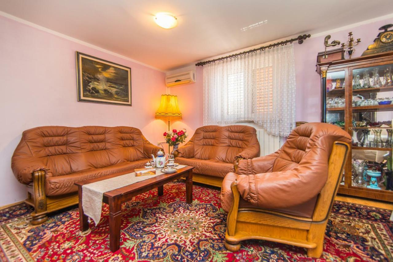 Apartmani Marina Poreč Kültér fotó