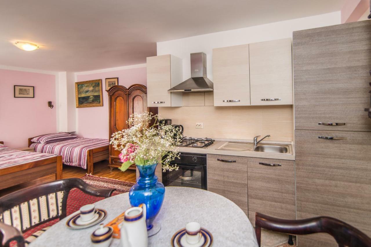 Apartmani Marina Poreč Kültér fotó